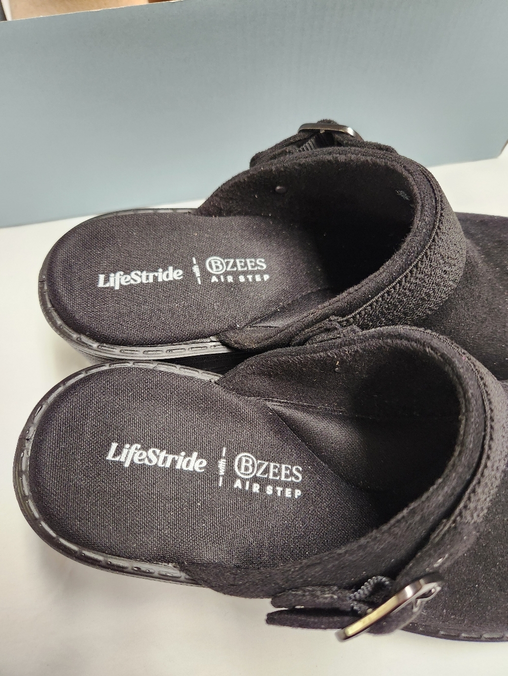 Bzees Lifestride Women's OPEN BOOK Clog Mule Black Size 7 - Picture 10 of 16